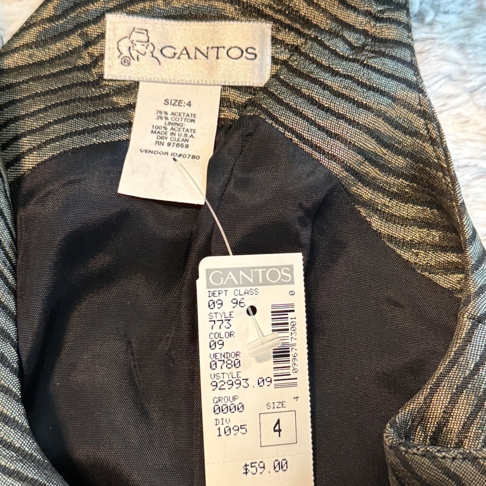 Gantos Iridescent Black Ribbed Satin Crop Top - Picture 3 of 6